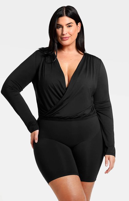 (image for) Shapellxofficial Built-In Shapewear 2-in-1 Overlapping V-Neck Top