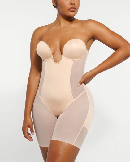 (image for) Shapellxofficial AirSlim® Deep Plunge Butt-Lifting Bodysuit