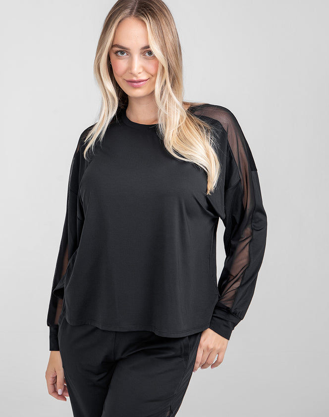 Honeylove BlissWear Long Sleeve Top + Jogger Bundle
Honeylove BlissWear Long Sleeve Top + Jogger Bundle