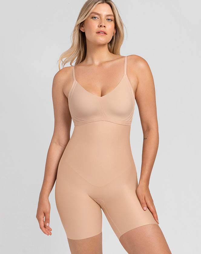 Honeylove No-Show High-Waist Short
Honeylove No-Show High-Waist Short