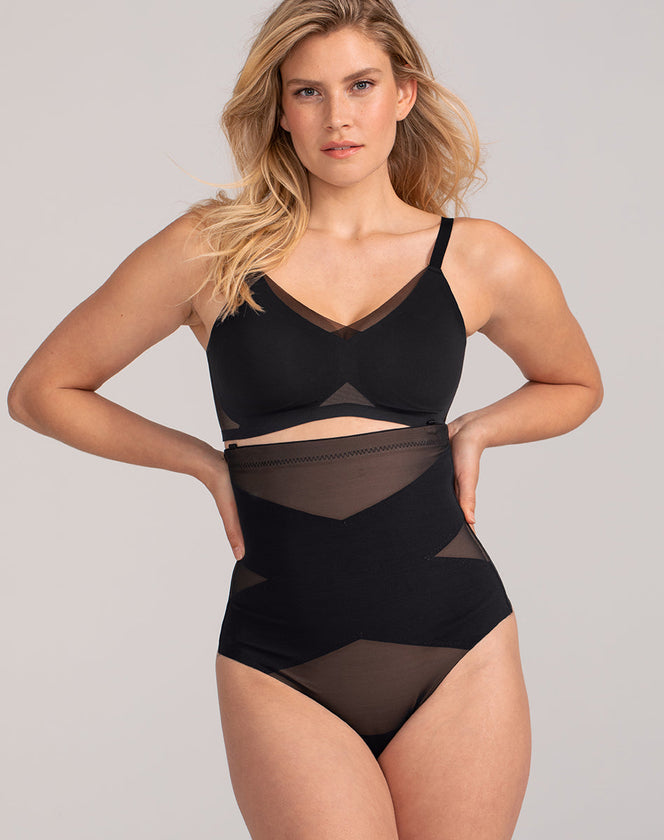 Honeylove SuperPower Thong
Honeylove SuperPower Thong
